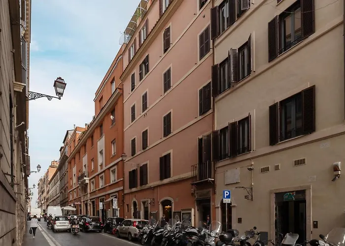 Апартаменты Guesthost - Piazza Di Spagna Classy *